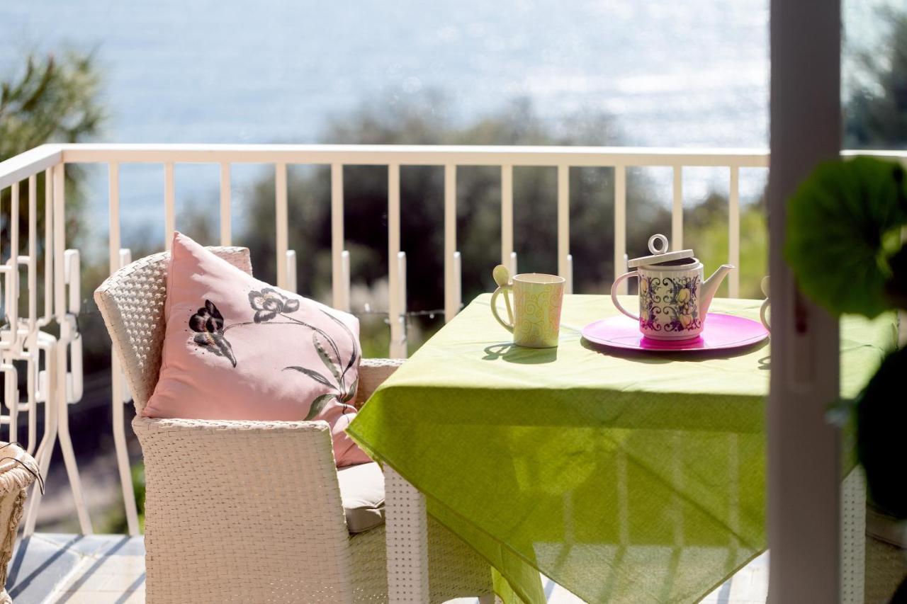 116 - Casa Colorata Vista Mare, 500m Dalla - Parcheggio Privato Gratis Incluso